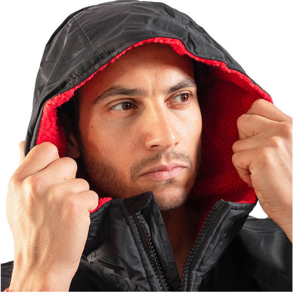 2025 GUL Evorobe Hooded Changing Robe & Gul 5L Heavy Duty Dry Bag Bundle AC0128NAV1 - Black / Red